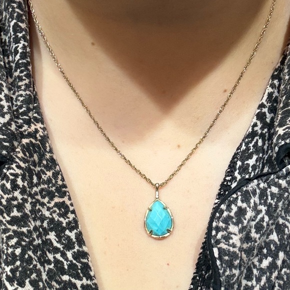 Kendra Scott Gold Necklace with Turquoise Pendant - Picture 6 of 6